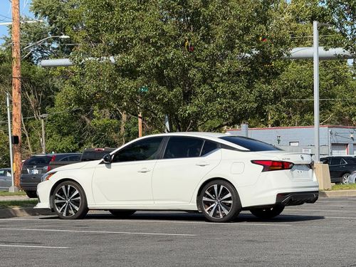 2020 Nissan Altima SR FWD — photo 6