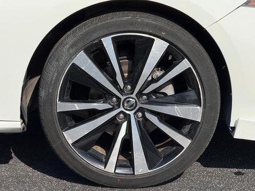 2020 Nissan Altima SR FWD — photo 18