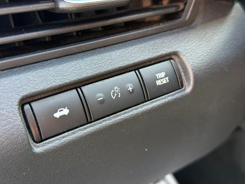 2020 Nissan Altima SR FWD — photo 23