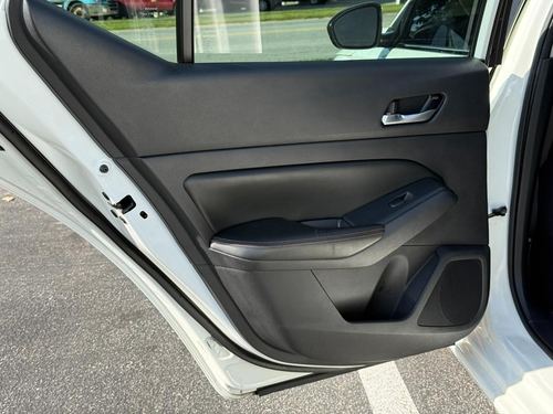 2020 Nissan Altima SR FWD — photo 31