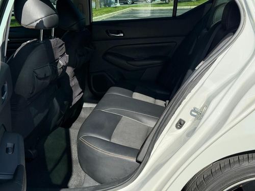 2020 Nissan Altima SR FWD — photo 32