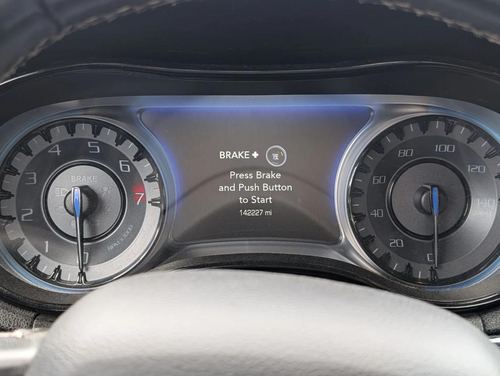 2019 Chrysler 300 — photo 27