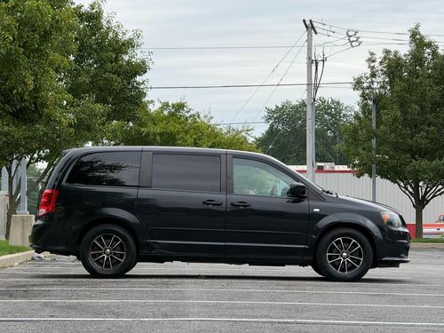 2014 Dodge Grand Caravan SE — photo 4