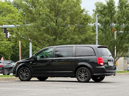 2014 Dodge Grand Caravan SE — photo 6