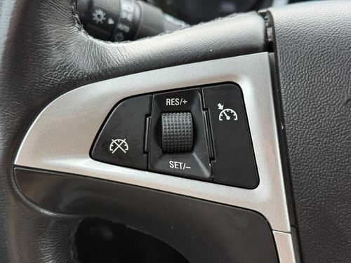 2011 Chevrolet Equinox LTZ — photo 15