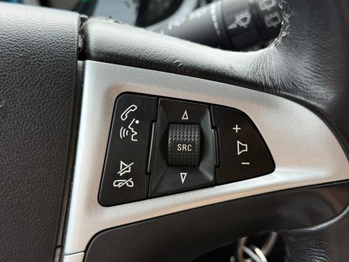 2011 Chevrolet Equinox LTZ — photo 16