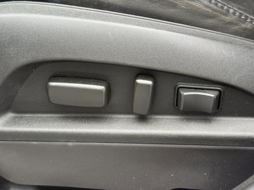 2011 Chevrolet Equinox LTZ — photo 29