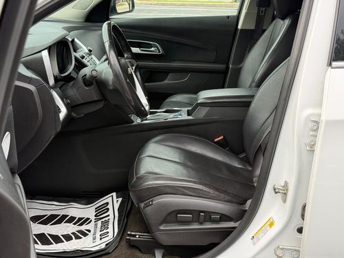 2011 Chevrolet Equinox LTZ — photo 30