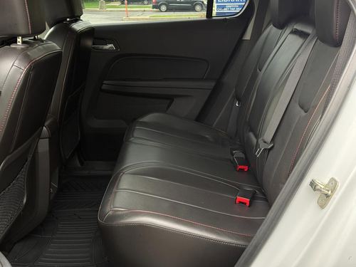 2011 Chevrolet Equinox LTZ — photo 31