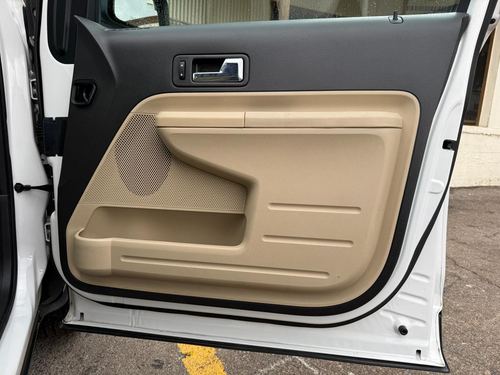 2010 Ford Edge — photo 29