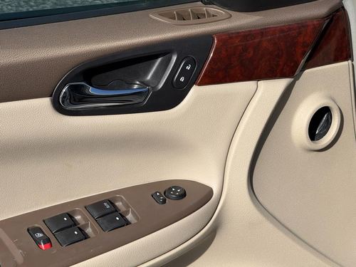2008 Chevrolet Impala 2LT — photo 17