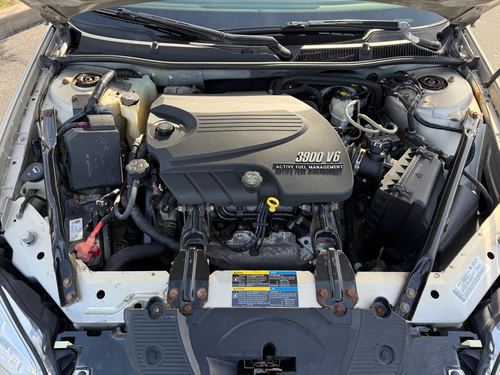 2008 Chevrolet Impala 2LT — photo 25