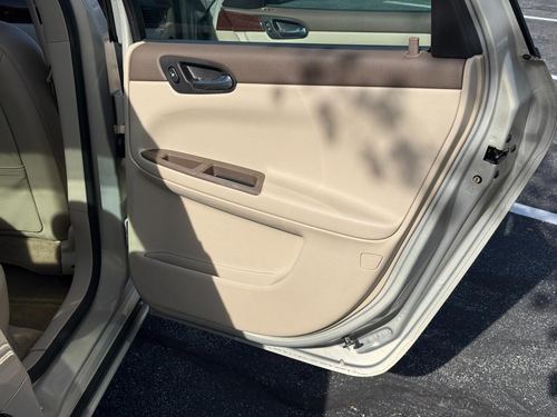 2008 Chevrolet Impala 2LT — photo 26