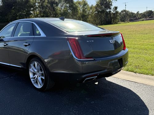 2019 Cadillac Xts — photo 11
