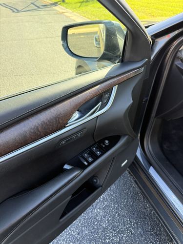 2019 Cadillac Xts — photo 28