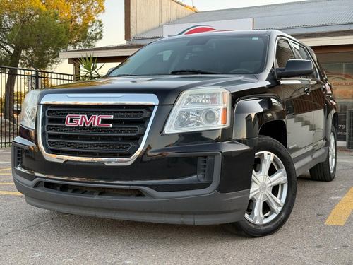 2017 GMC Terrain — photo 4