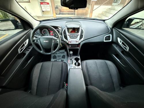 2017 GMC Terrain — photo 23