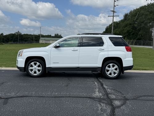 2017 GMC Terrain — photo 17