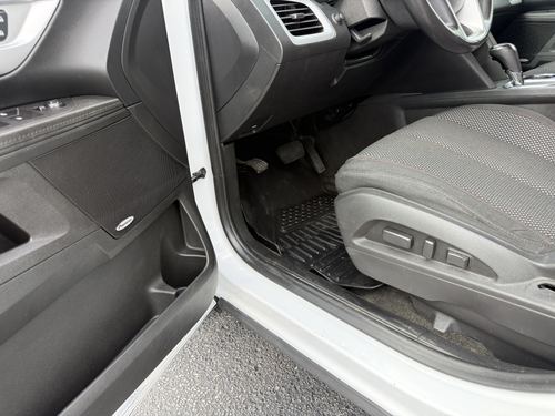 2017 GMC Terrain — photo 32