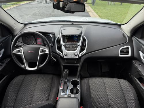 2017 GMC Terrain — photo 33