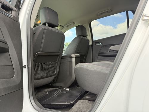 2017 GMC Terrain — photo 37