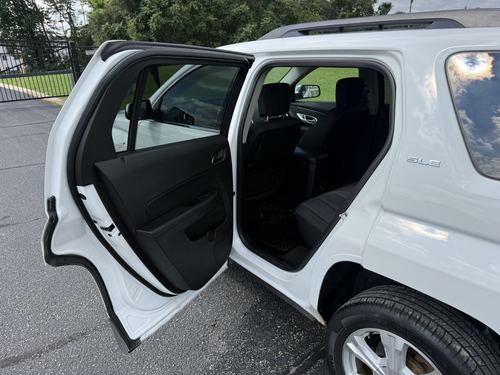 2017 GMC Terrain — photo 40
