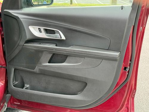 2017 Chevrolet Equinox — photo 25