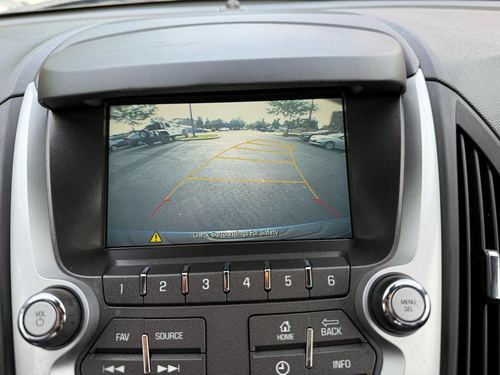 2017 Chevrolet Equinox LT / FL — photo 11