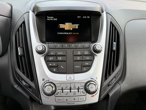 2017 Chevrolet Equinox LT / FL — photo 12