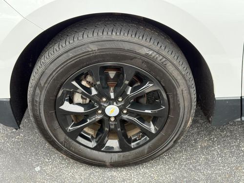 2019 Chevrolet Equinox — photo 32
