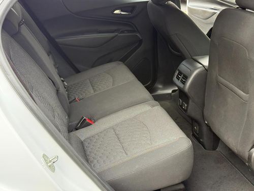 2018 Chevrolet Equinox — photo 27