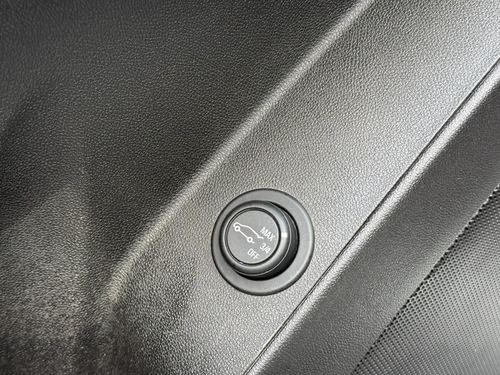 2018 Chevrolet Equinox — photo 41