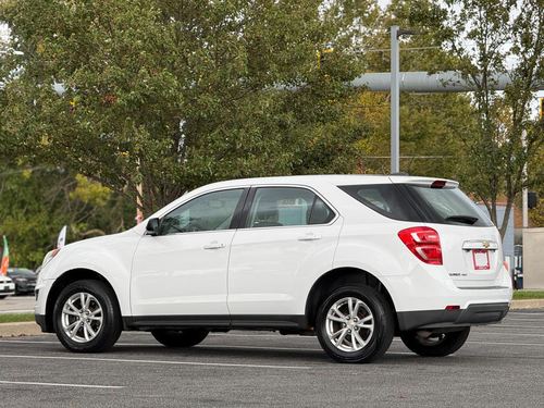 2017 Chevrolet Equinox — photo 10