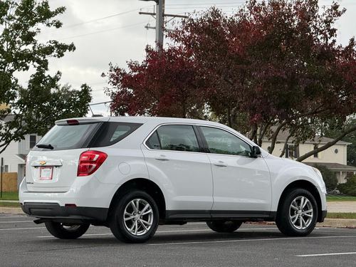 2017 Chevrolet Equinox — photo 8