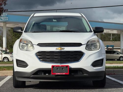 2017 Chevrolet Equinox — photo 2