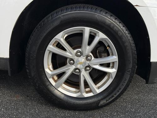 2017 Chevrolet Equinox — photo 16
