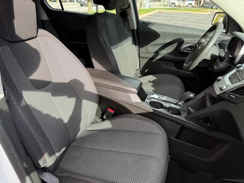 2017 Chevrolet Equinox — photo 19