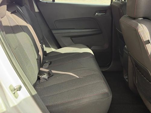 2017 Chevrolet Equinox — photo 25