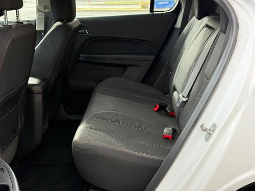 2017 Chevrolet Equinox — photo 26