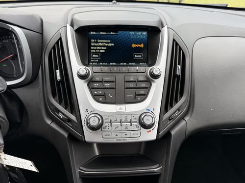 2017 Chevrolet Equinox — photo 23