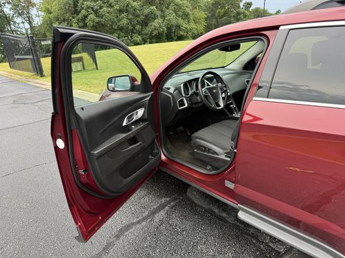 2017 Chevrolet Equinox — photo 30