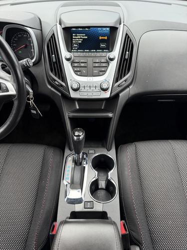 2017 Chevrolet Equinox — photo 34