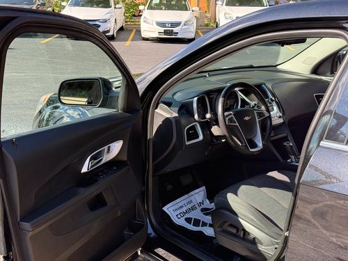 2016 Chevrolet Equinox LT — photo 24
