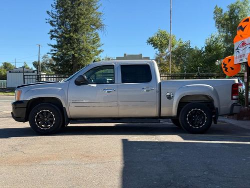 2007 GMC Sierra 1500 — photo 10
