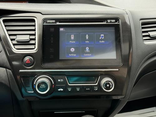 2015 Honda Civic — photo 21