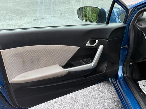 2015 Honda Civic — photo 26