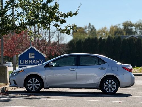 2014 Toyota Corolla — photo 12