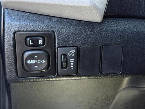 2014 Toyota Corolla — photo 31