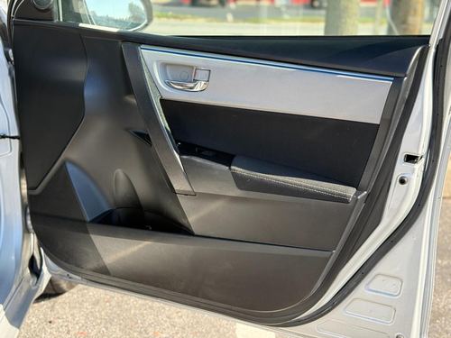 2014 Toyota Corolla — photo 35