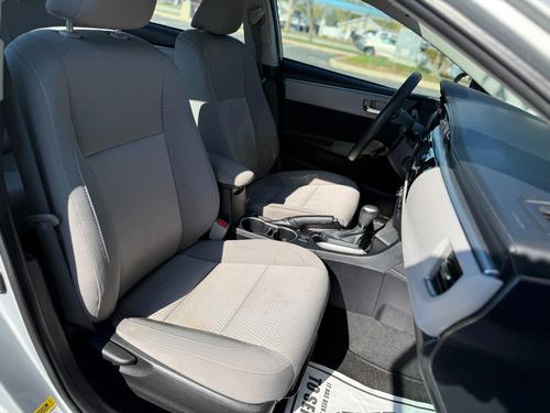 2014 Toyota Corolla — photo 19